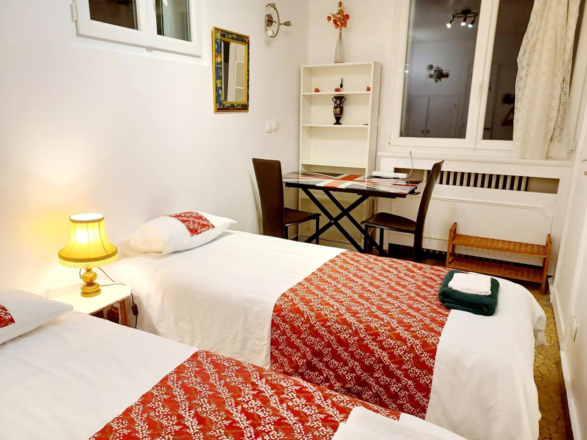 3 Private Rooms Shared Flat In A Villa At Sceaux 600M Rer B Direct To Notre-Dame Ruang foto